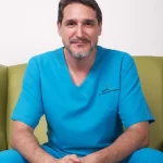 Moderador- Dr. Daniel Torres Lagares.